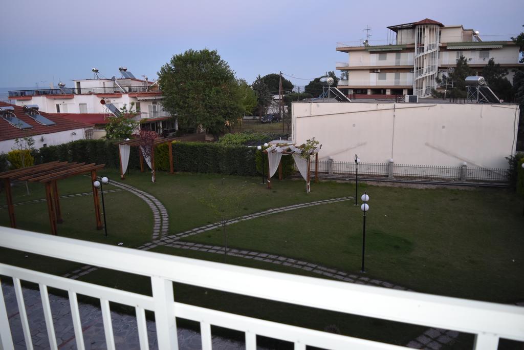 Bed and Breakfast Pension Konstantinoupolis Asprovalta Exterior foto