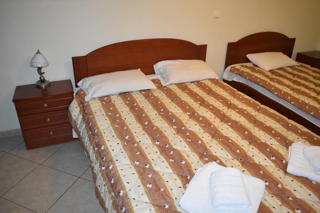 Bed and Breakfast Pension Konstantinoupolis Asprovalta Exterior foto