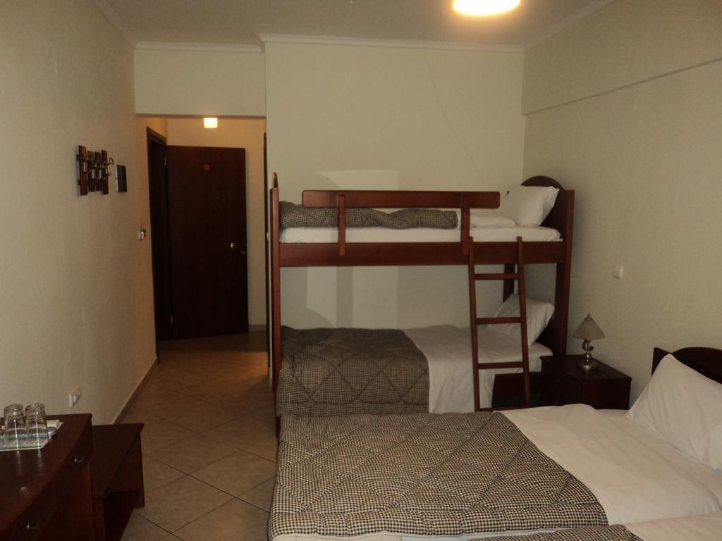 Bed and Breakfast Pension Konstantinoupolis Asprovalta Exterior foto