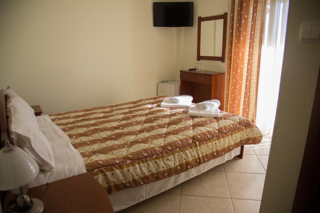 Bed and Breakfast Pension Konstantinoupolis Asprovalta Exterior foto