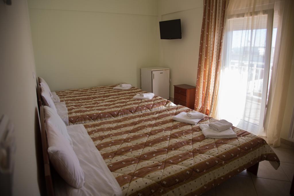 Bed and Breakfast Pension Konstantinoupolis Asprovalta Exterior foto