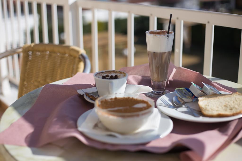 Bed and Breakfast Pension Konstantinoupolis Asprovalta Exterior foto