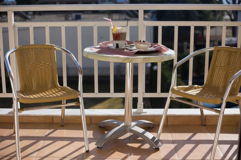Bed and Breakfast Pension Konstantinoupolis Asprovalta Exterior foto