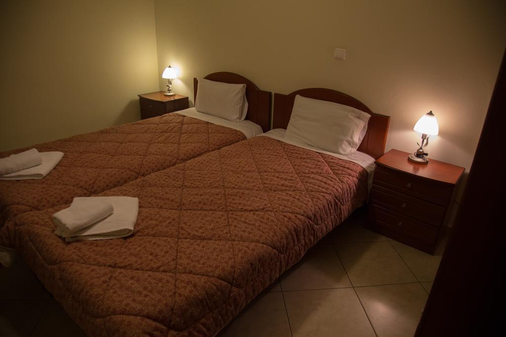 Bed and Breakfast Pension Konstantinoupolis Asprovalta Exterior foto