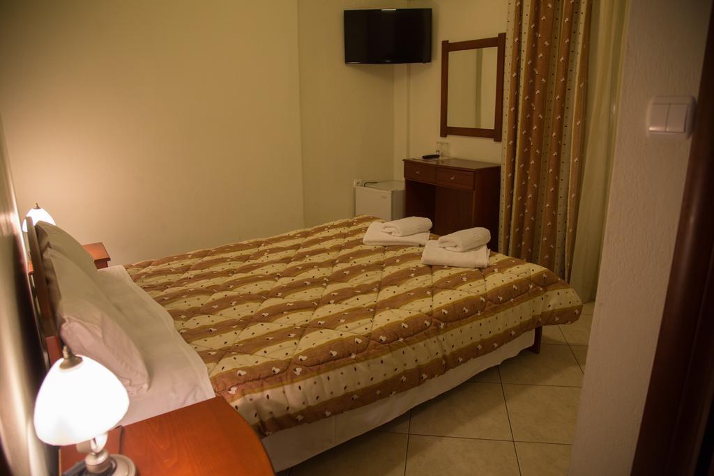 Bed and Breakfast Pension Konstantinoupolis Asprovalta Exterior foto